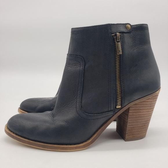 Lucky Brand women US 9.5 black ankle booties leather stacked heel side zip snap - Picture 12 of 14